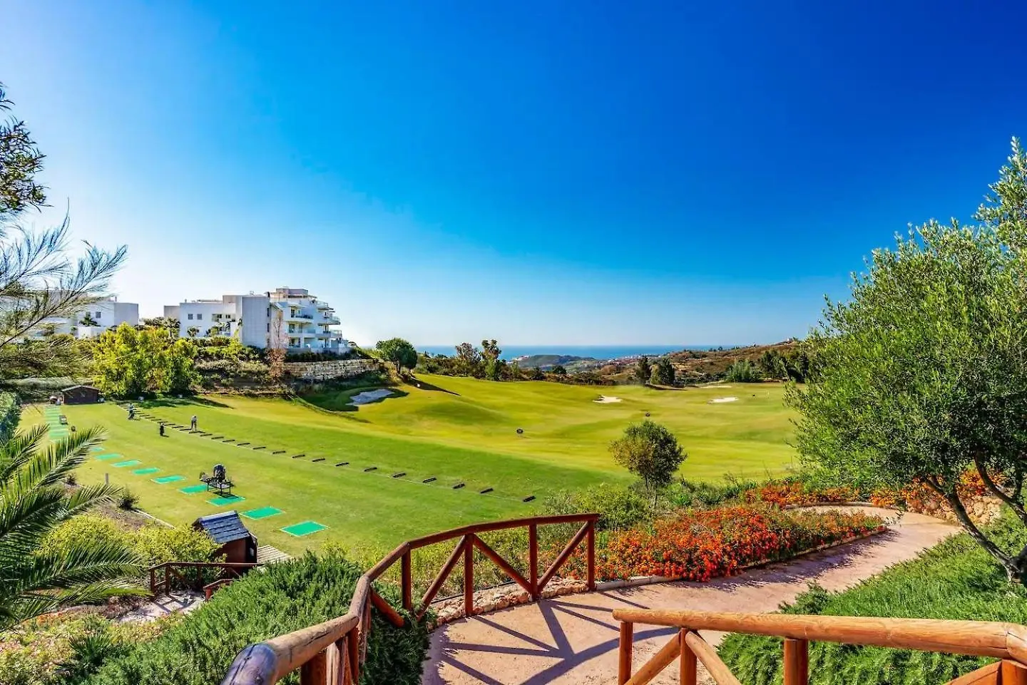 Vivi Homes - Lila Pool, Terrace, Garden & Golf La Cala De Mijas Apartment